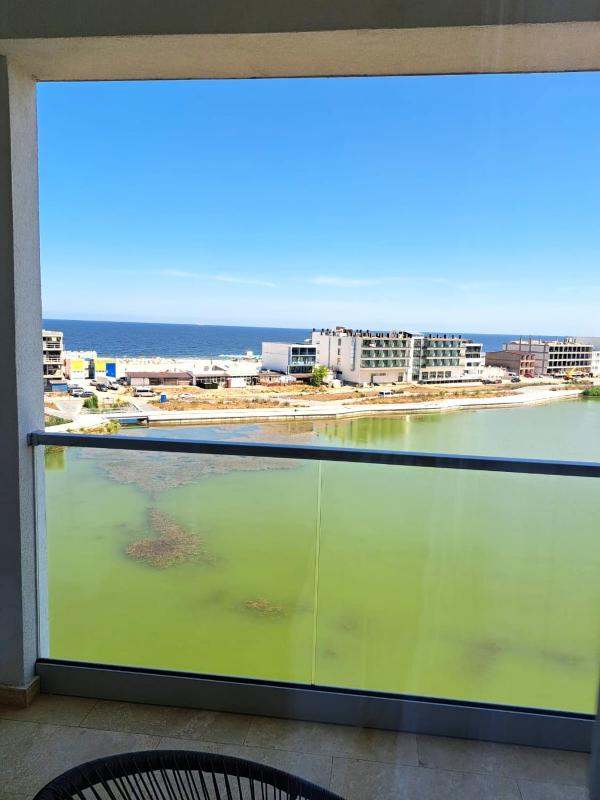 Apartamente Vista Lago e Mare - image 8