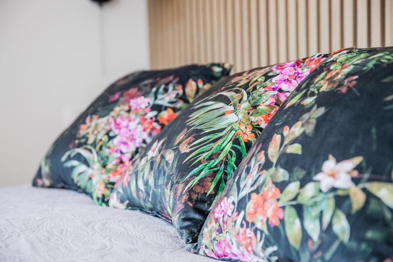 Basic Triple Room image 1