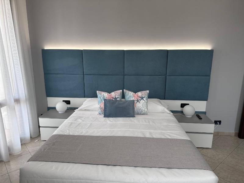 Hotel Baia Di Venere - image 2