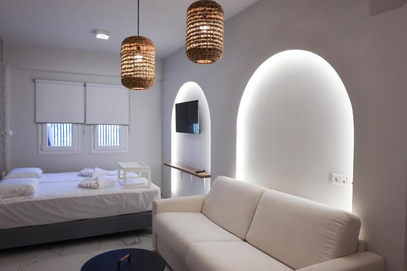 Uphill Unique Boutique Suites - image 6