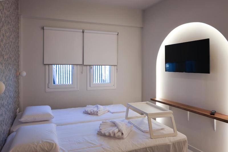Uphill Unique Boutique Suites - image 27
