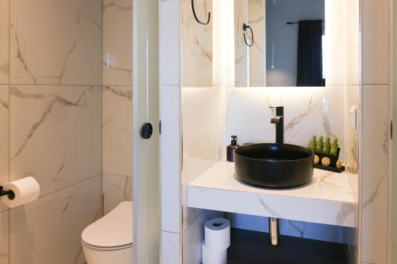 Uphill Unique Boutique Suites - image 30