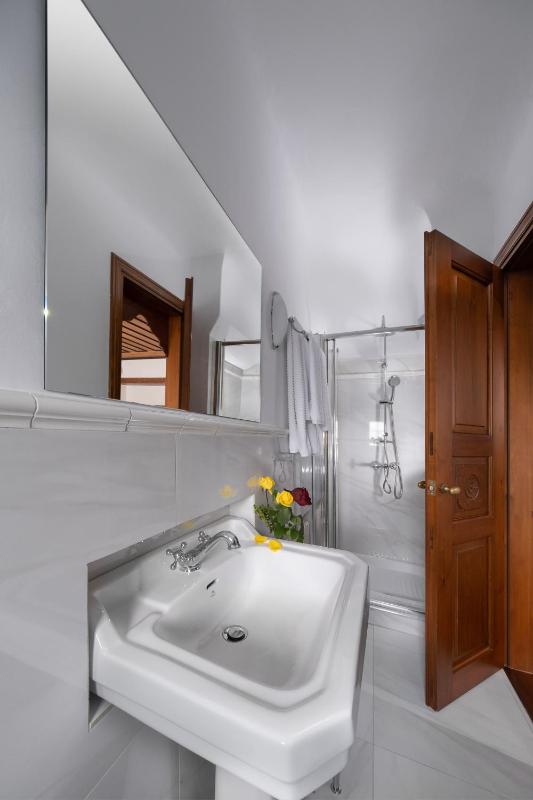  Standard Double Room (Upper Floor) - Ilaira image 3