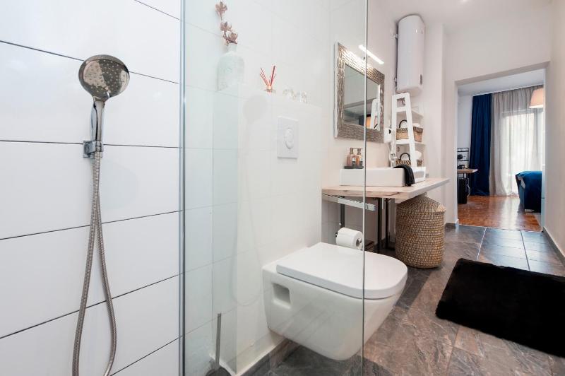 Double Room with Terrace image 3