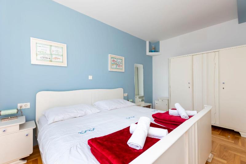 One-Bedroom apartment Standard image 4