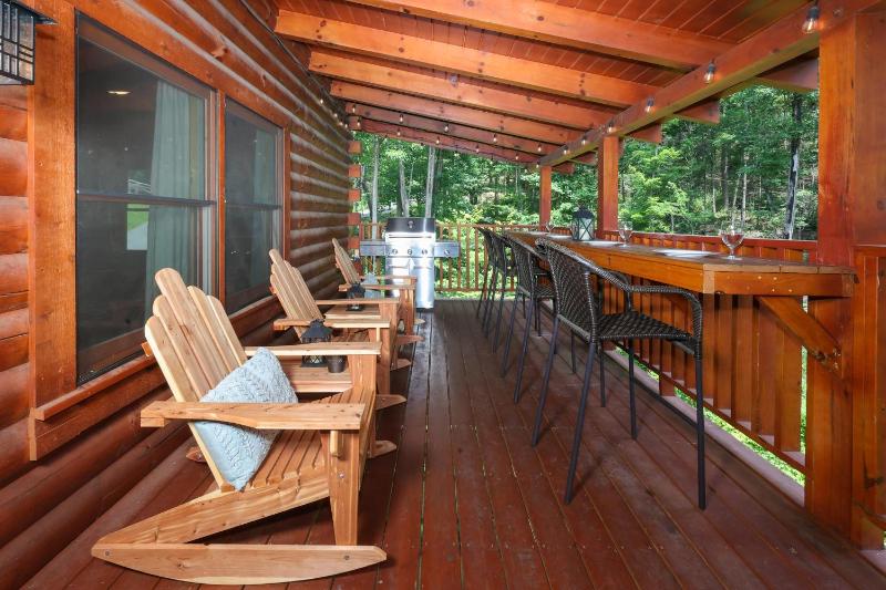 Deerfield Lodge - image 6