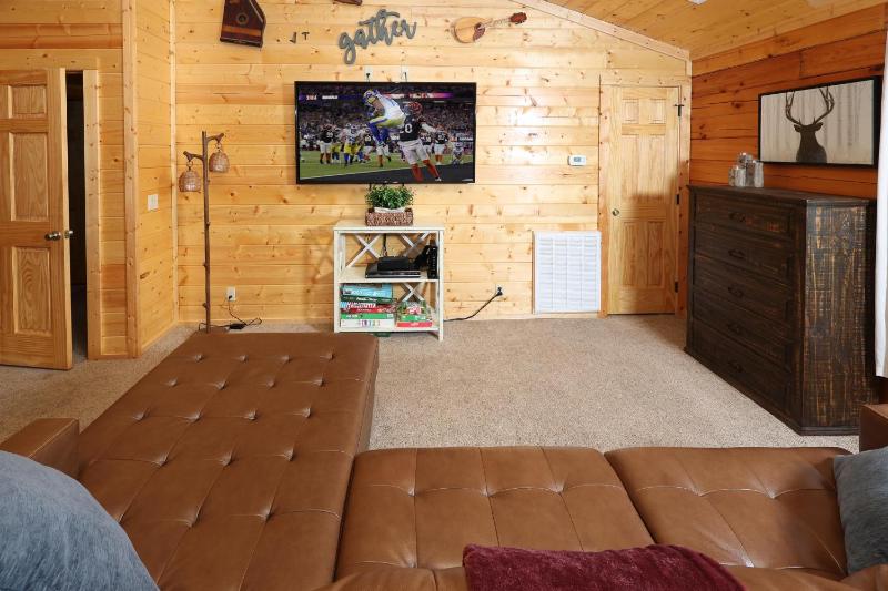 Deerfield Lodge - image 15