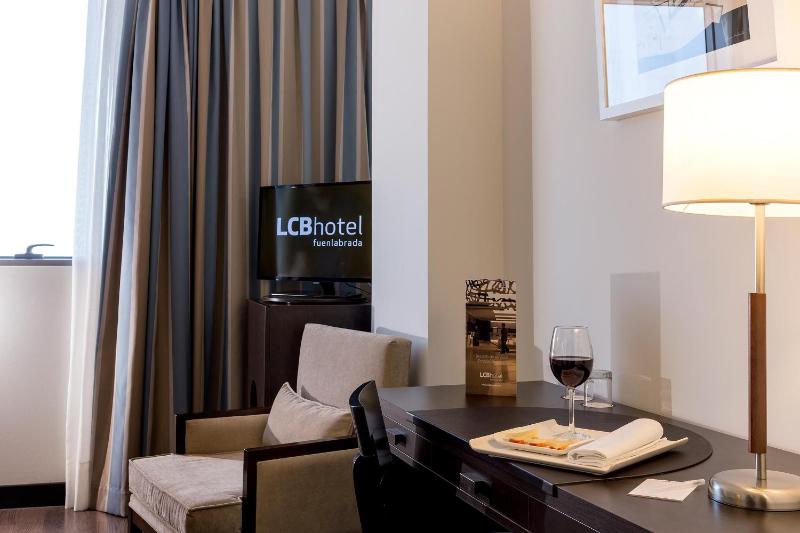 Superior Double Room image 2
