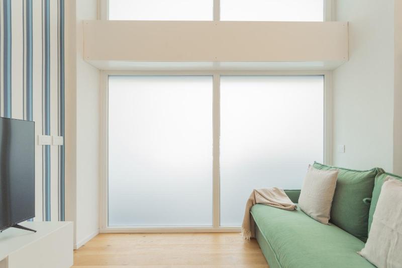 A Step from the Lake Apartment by Rent All Como - image 30