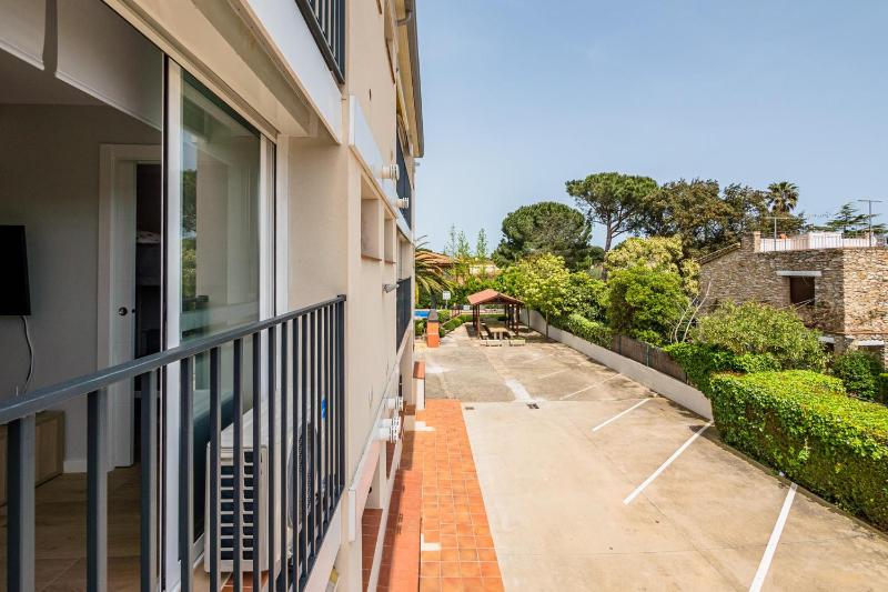 AO-6 Calella de Palafrugell 2 PAX - image 3