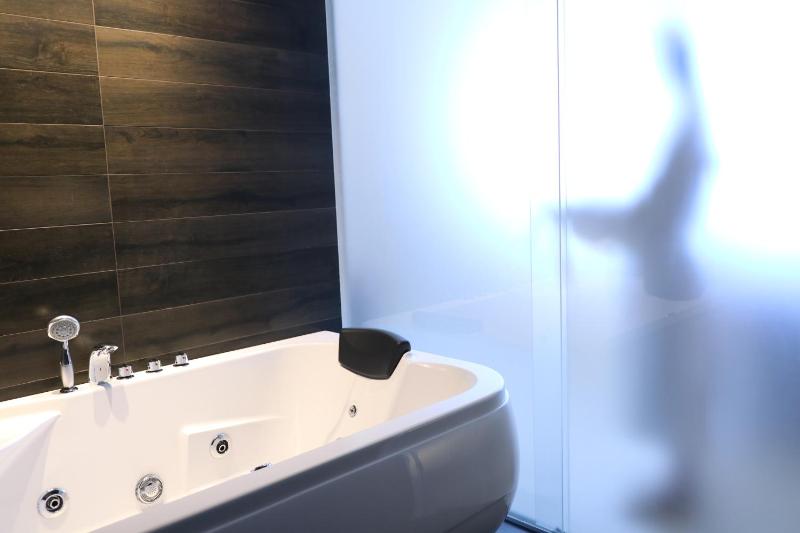 Junior Suite image 2