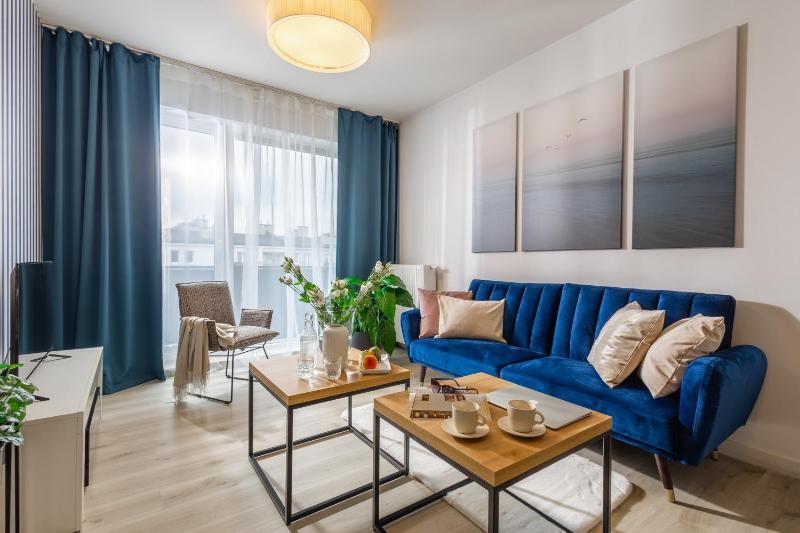 Deluxe Apartments by The Railway Station Wroclaw - image 16