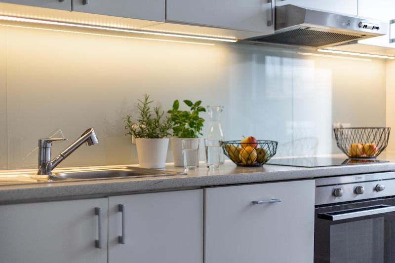 Deluxe Apartments by The Railway Station Wroclaw - image 15