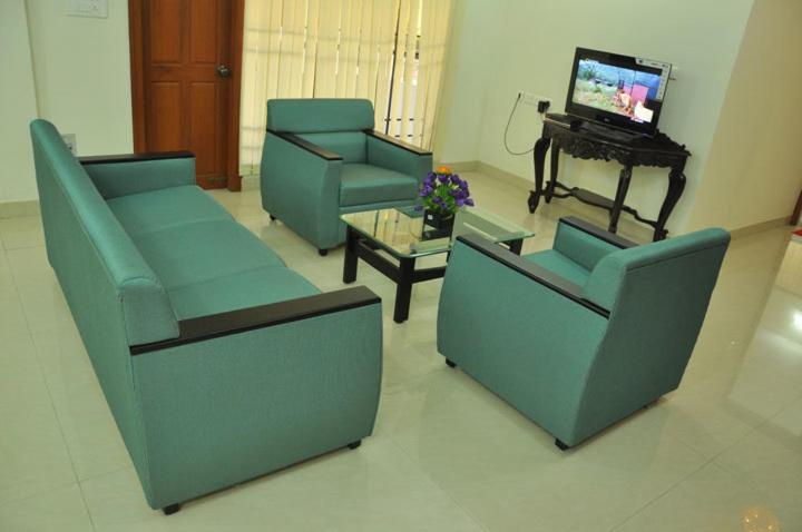 Phoenix Serviced Apartment - 14th Main Road Anna Nagar - image 2