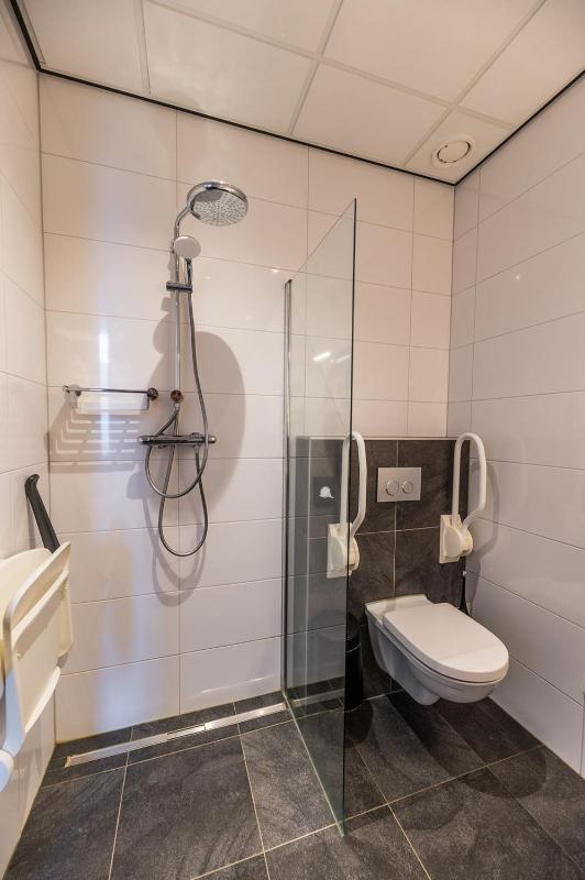 Double Room - Disability Access image 3