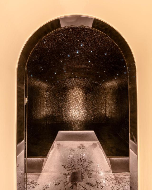 Hotel Byblos Saint-Tropez - image 4