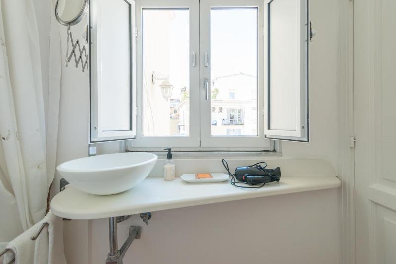 Double or Twin Room image 1