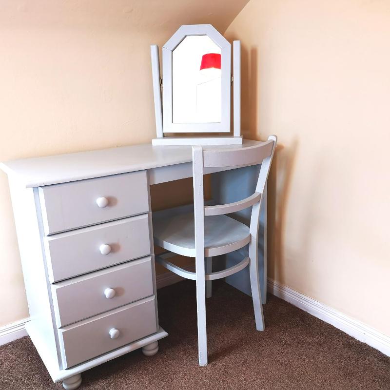 Double Room with Private Bathroom image 4