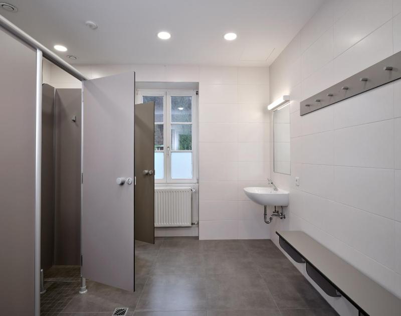 Double or Twin Room with Shared Bathroom image 2