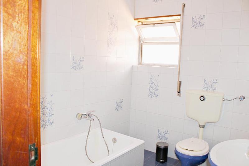 Villa do Sol Carcavelos Beach House - image 22