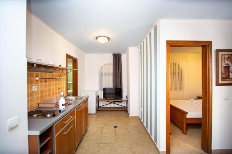 Two-Bedroom Apartment with Balcony image 3