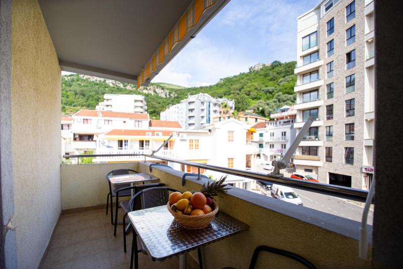 Two-Bedroom Apartment with Balcony image 4