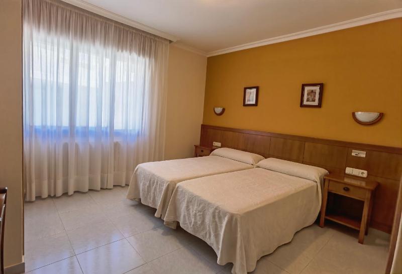 Hotel Liñares - image 22