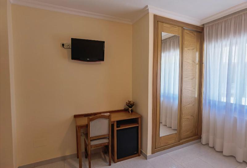 Hotel Liñares - image 37