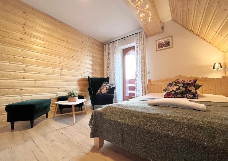 Two-Bedroom Apartment image 4