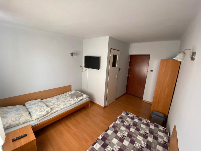 Double Room image 4