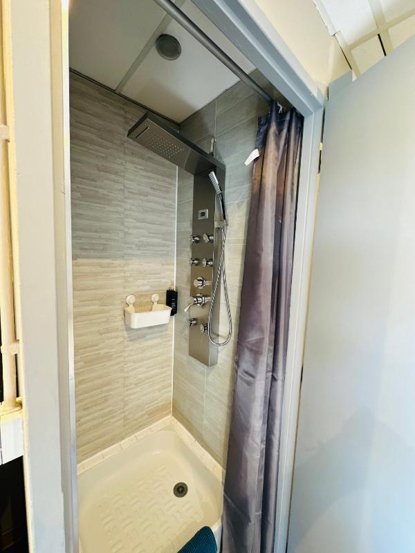 Superior Double Room image 3