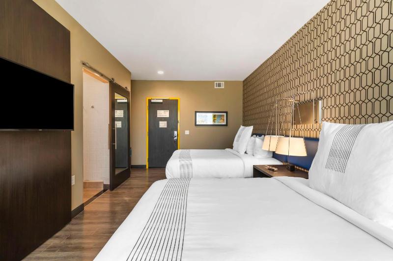 GLo Best Western Pooler - Savannah Airport Hotel - image 2