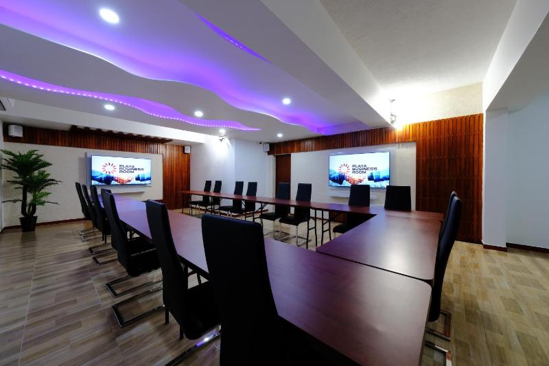Victoria City Hotel - image 3