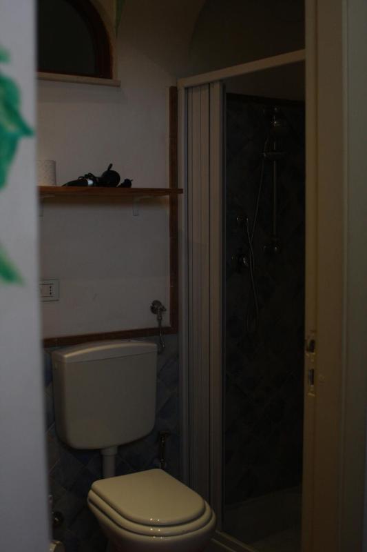 Single Room with Private External Bathroom image 4