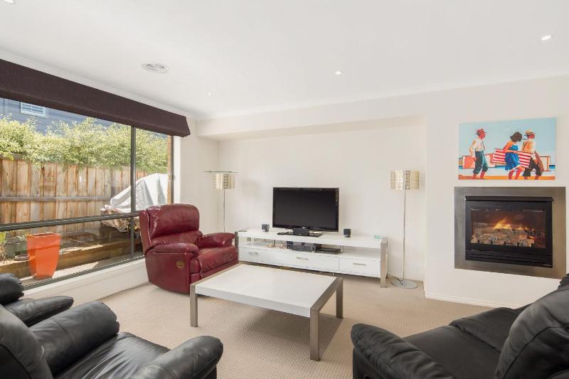 Blissful Beach Retreat - Phillip Island - image 15