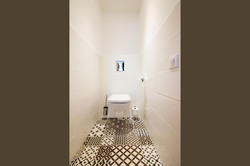 Quadruple Room image 2