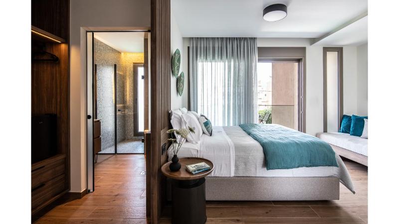 Salina SPA Villas - with PRIVATE HEATED ECO-POOL SAUNA & JACCUZI HOT TUB - image 28