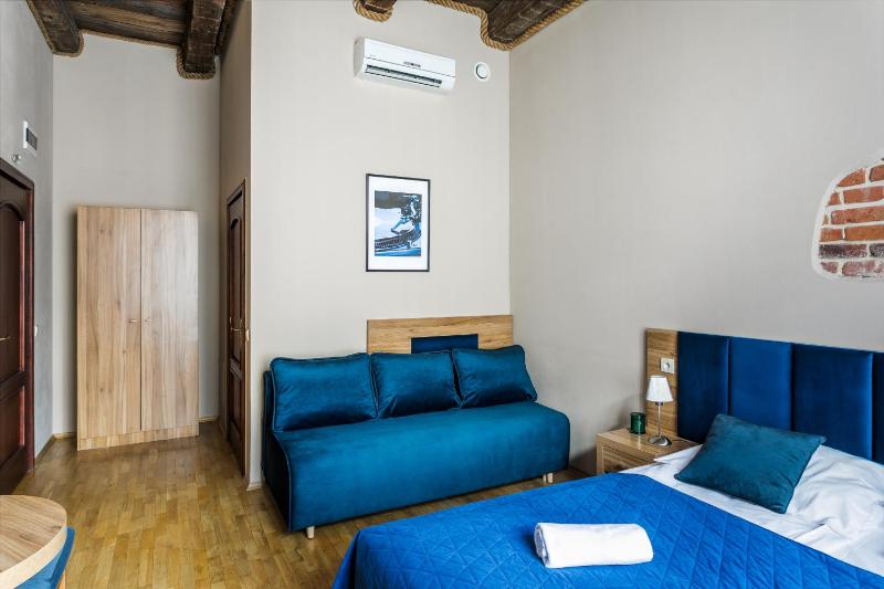 Deluxe Quadruple Room image 4