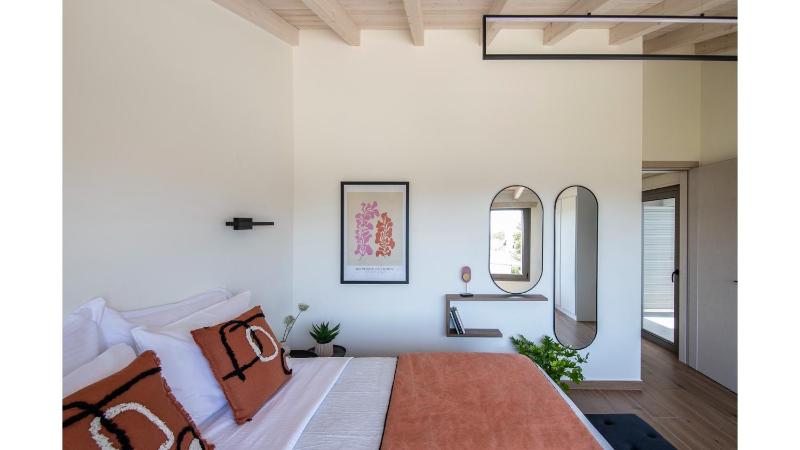 Salina SPA Villas - with PRIVATE HEATED ECO-POOL SAUNA & JACCUZI HOT TUB - image 34