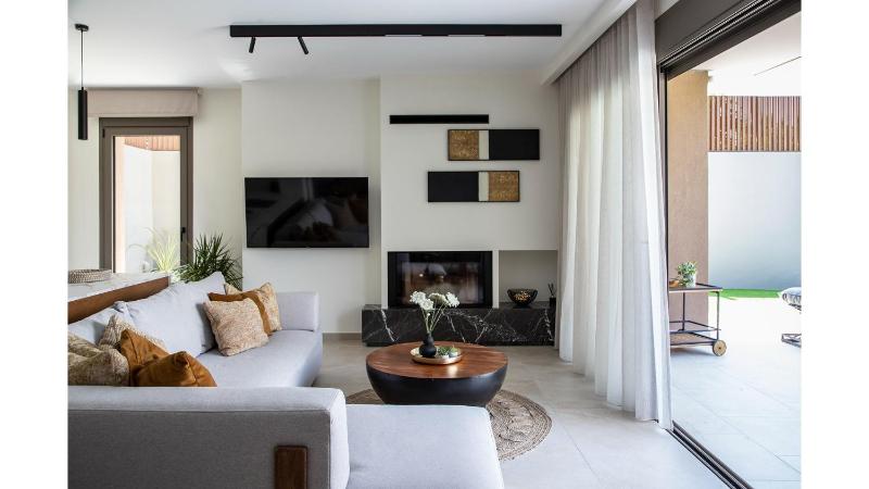 Salina SPA Villas - with PRIVATE HEATED ECO-POOL SAUNA & JACCUZI HOT TUB - image 42