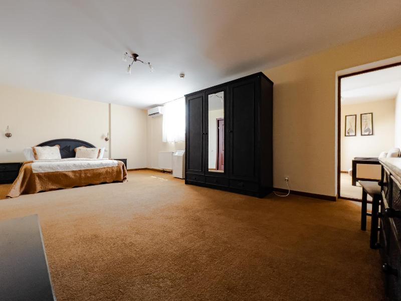 Apartment image 1