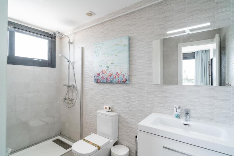Villa Luxuria Private Pool - image 25