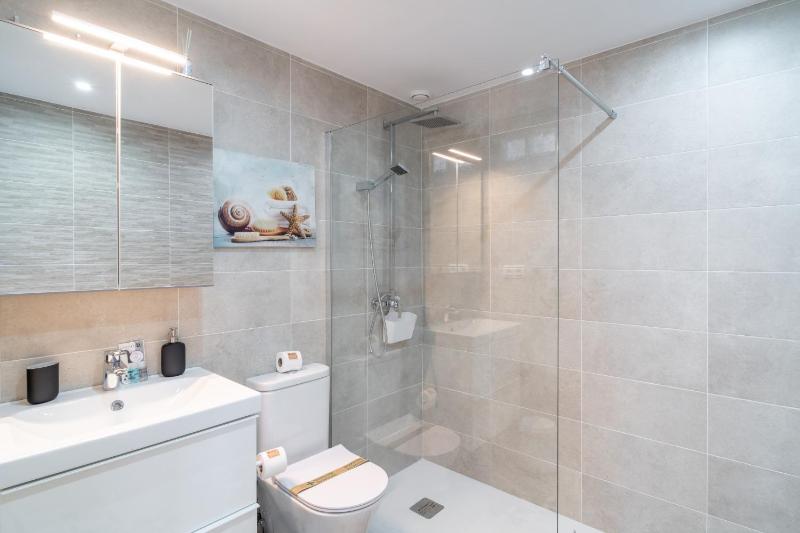 Villa Luxuria Private Pool - image 8