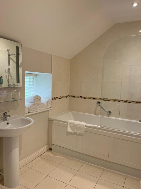 Courtyard Suite image 4