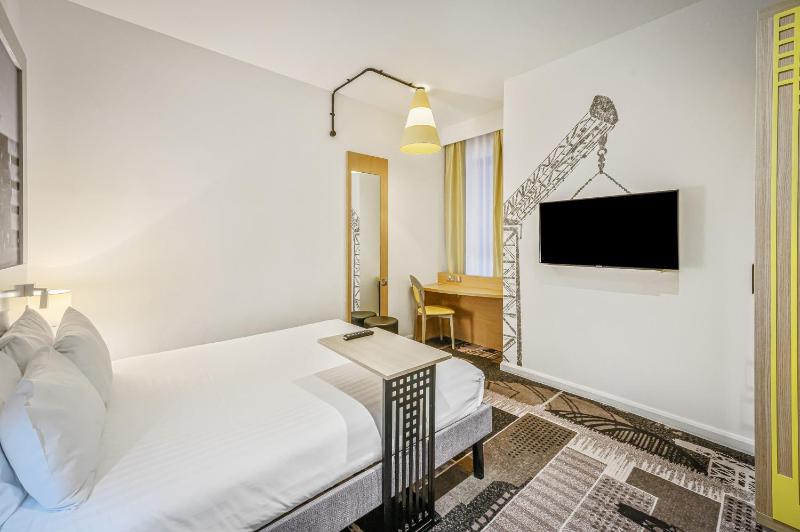 Double Room - Disability Access image 2