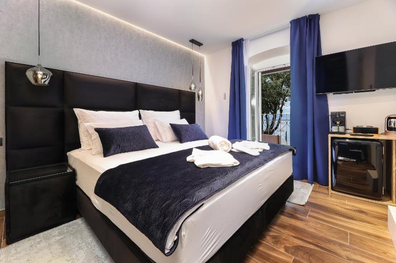 Ribica Luxury Rooms - image 33