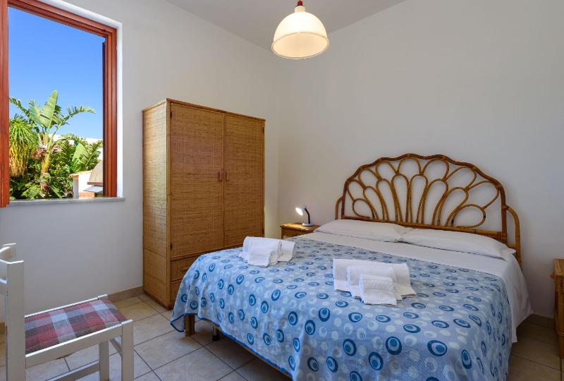 Casa Vacanza Azzurra 3 - image 19