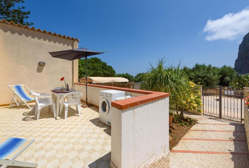 Casa Vacanza Azzurra 3 - image 15