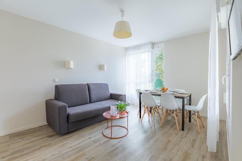 Two-Bedroom Apartment image 4