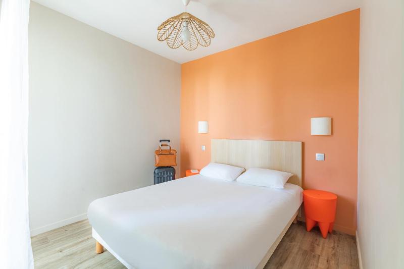 One Bedroom Apartment image 1